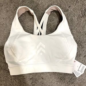 Barry’s x LuluLemon white sports bra